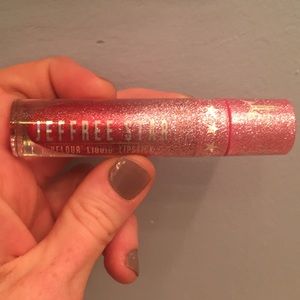 Jeffree Star Velour Liquid Lipstick - Poinsetta